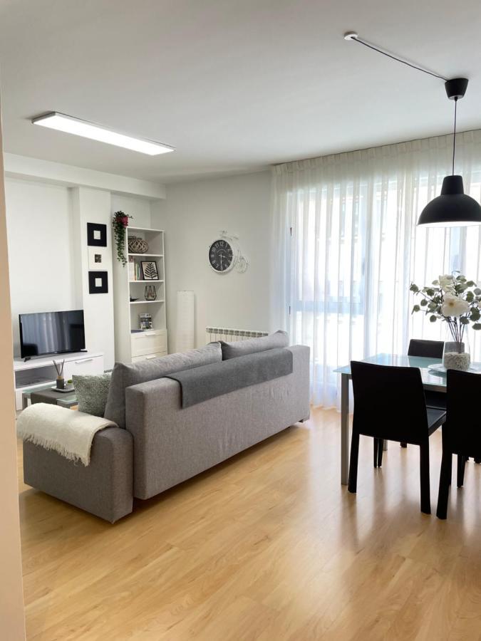 Apartamento Pinares Apartment Сория Екстериор снимка